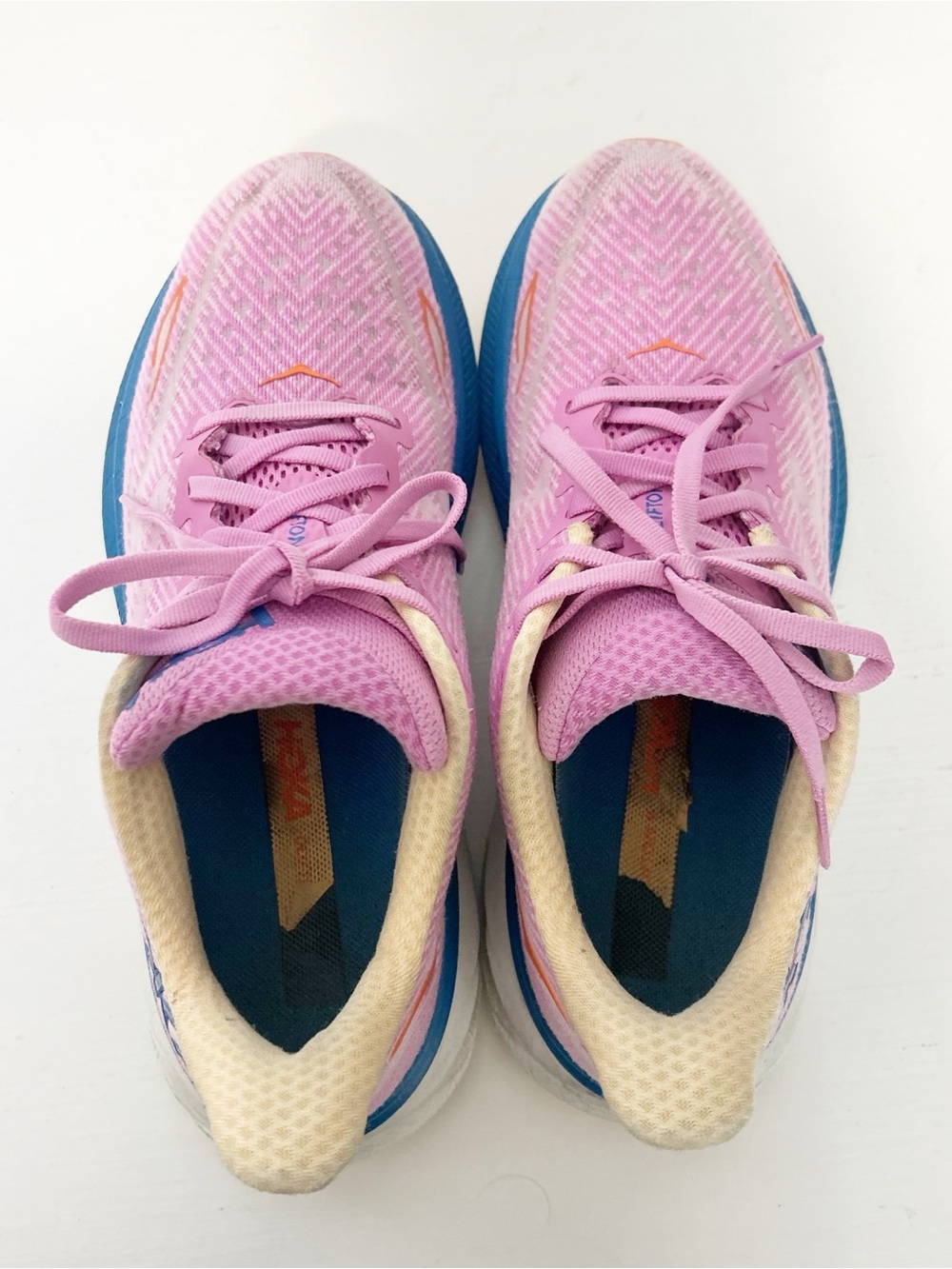 Hoka Clifton 9 Women's Running Shoes Pink and Navy Blue - Picture 10 of 11